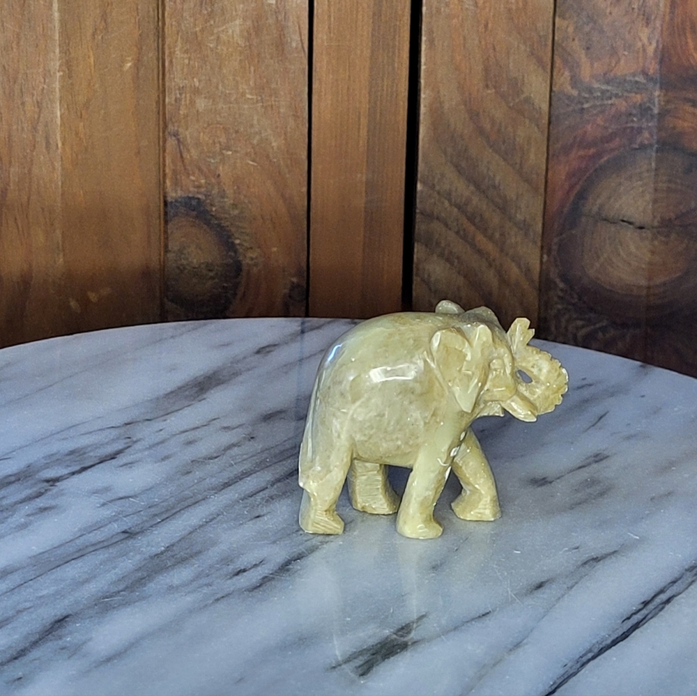 Stone Elephant Figurine - Picture 10 of 11